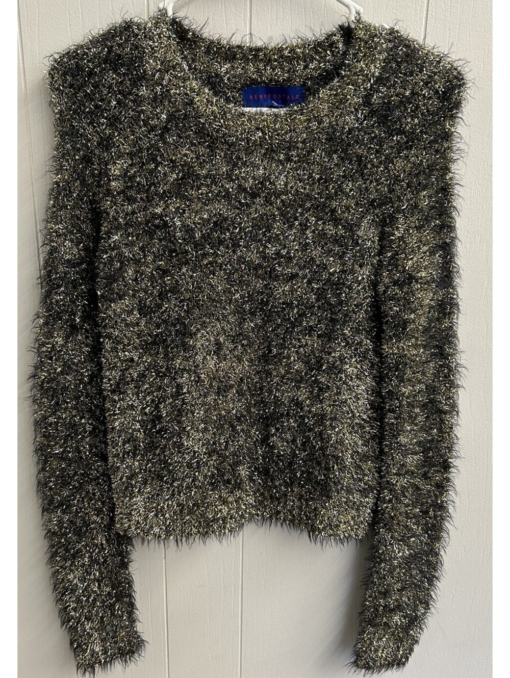 Aeropostale Pullover Fuzzy Sweater. Black, Gold, & Silver.  Size XS. NWT